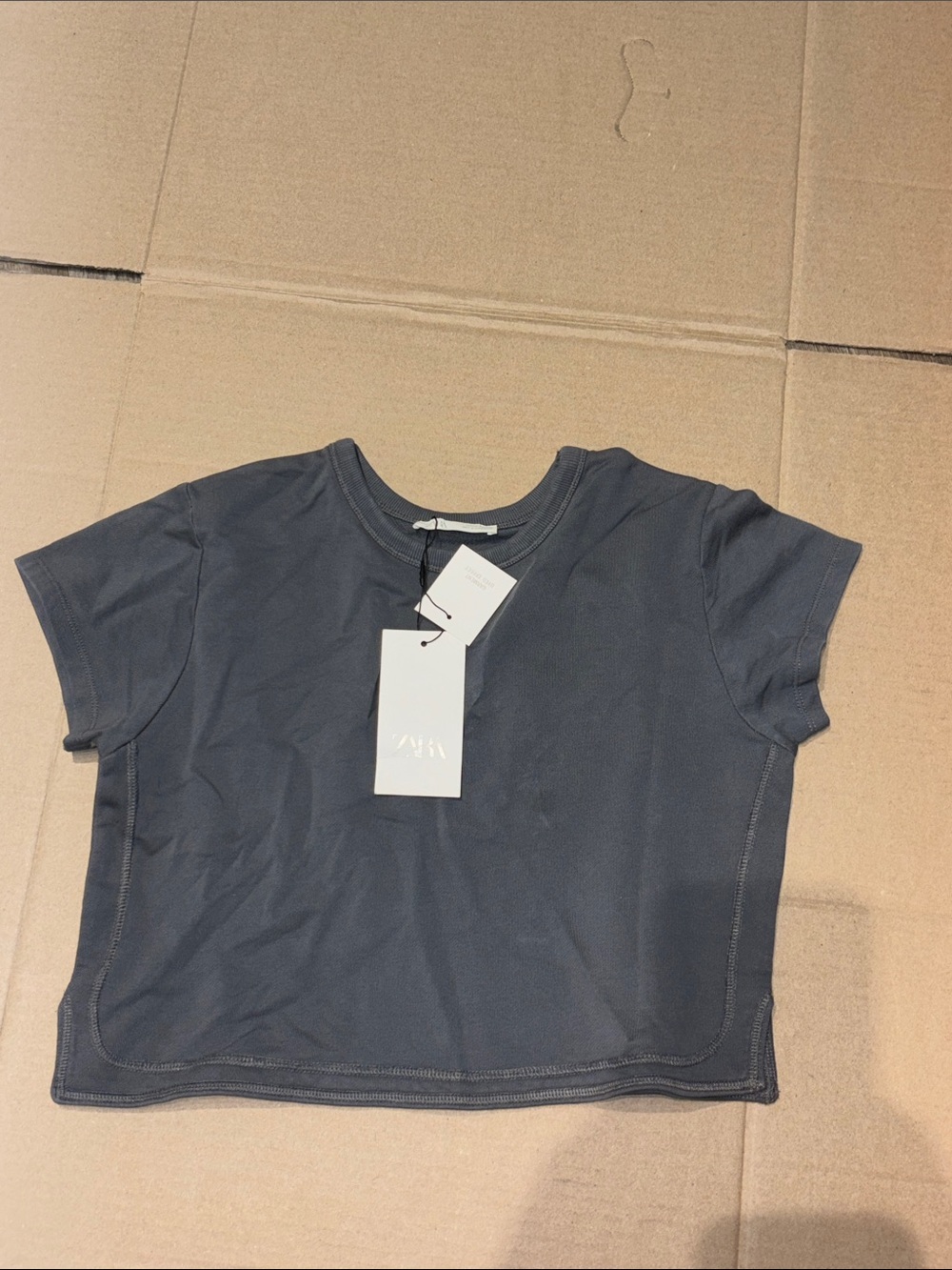 Zara Short Sleeve Tee in Charcoal Gray